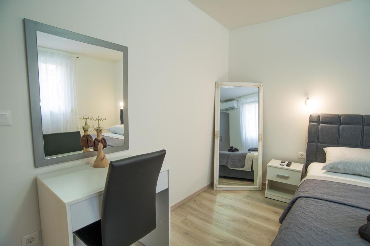 Too Sweet Apartment 1 Split Eksteriør bilde