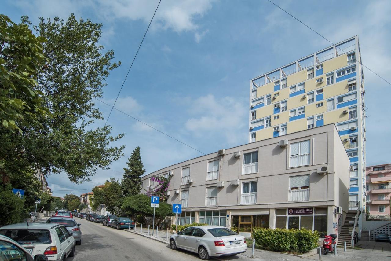 Too Sweet Apartment 1 Split Eksteriør bilde